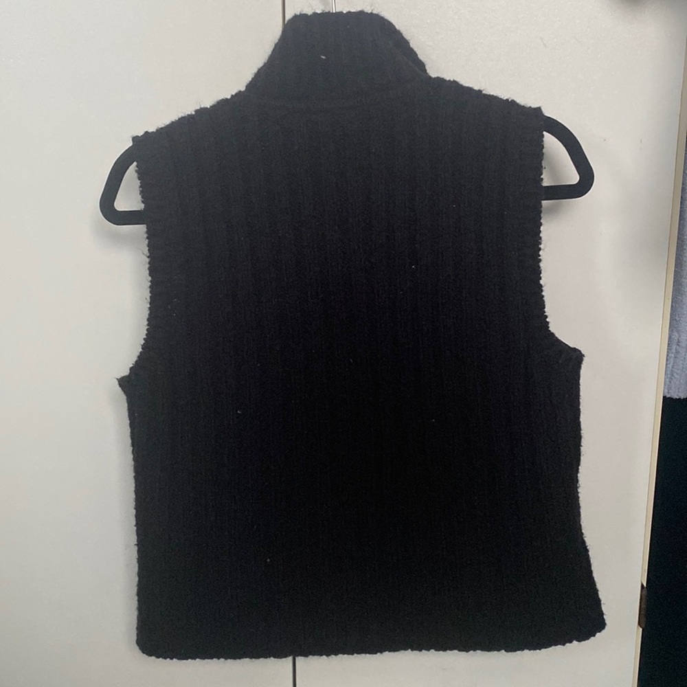 Columbia vest